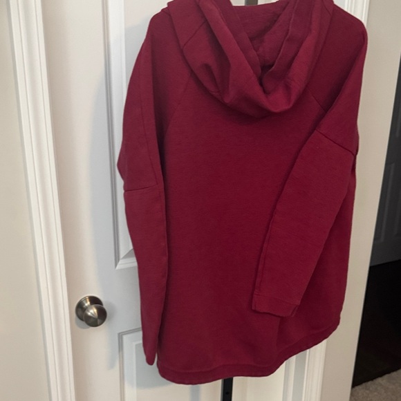 Nike Men's Burgundy Hoodie Jacket - Picture 3 of 3